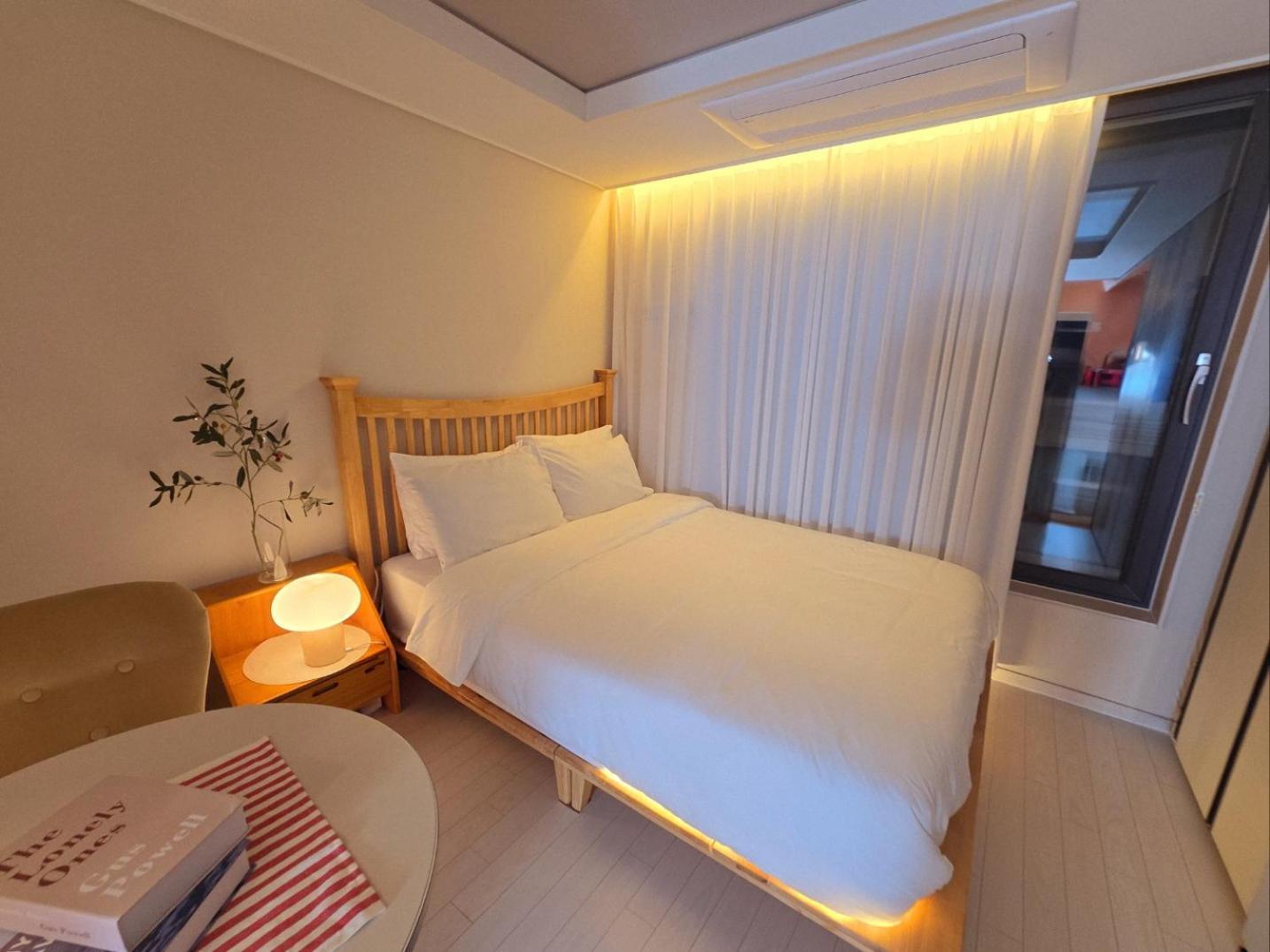 Dongseongro Dsr&U Hotel Room Daegu Buitenkant foto